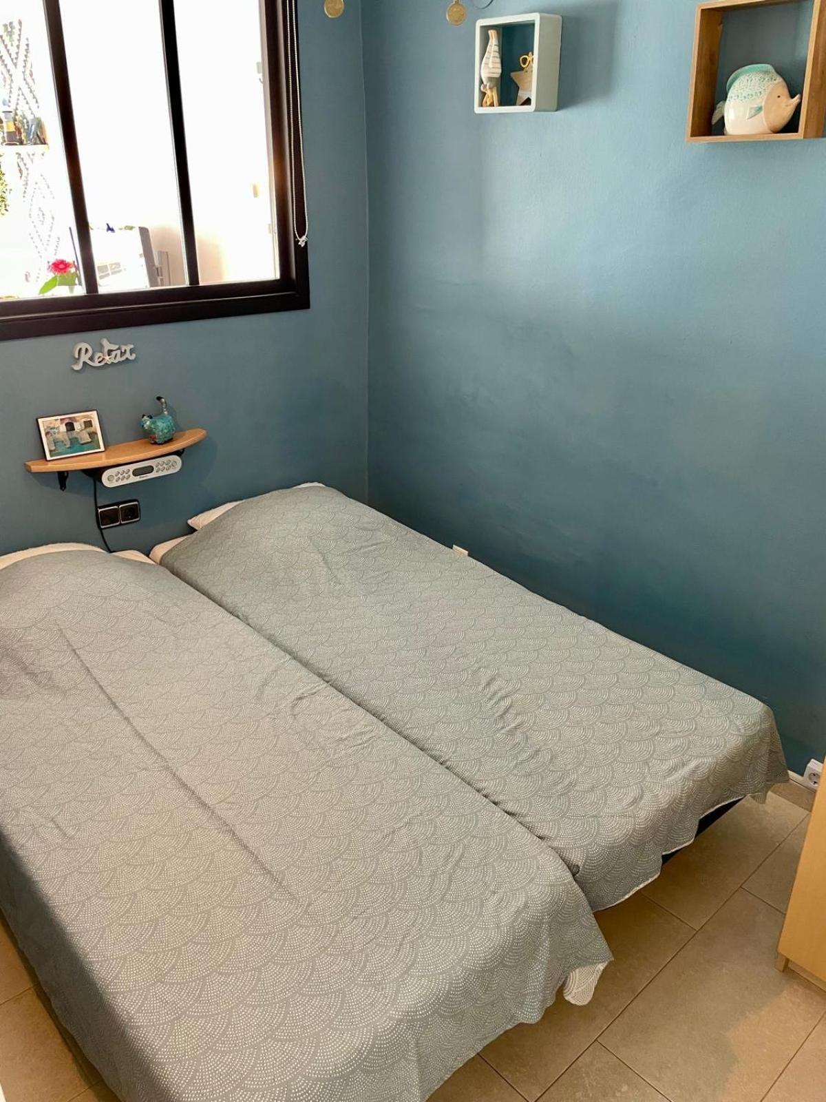 Bahia1-3-41 Apt 1Ere Ligne Mer A เอมปูเรียบราบา ภายนอก รูปภาพ